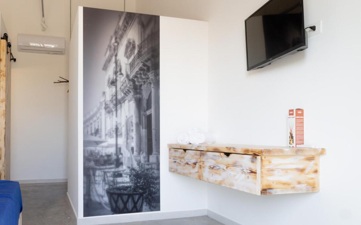 Isola Dei Poeti Bed & Breakfast มาร์ซาเมมี ภายนอก รูปภาพ